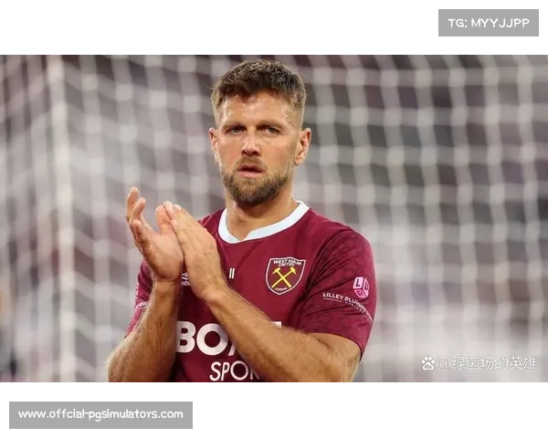 菲尔克鲁格头球破门后狂奔庆祝，米兰球迷沸腾